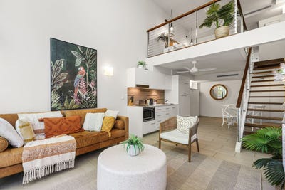 /international/au/3205-2-22-veivers-road-palm-cove-qld-151997680/