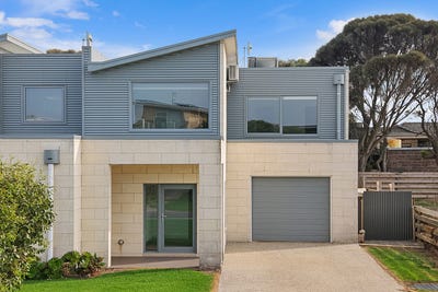 /international/au/12b-crowe-street-port-fairy-vic-151092300/
