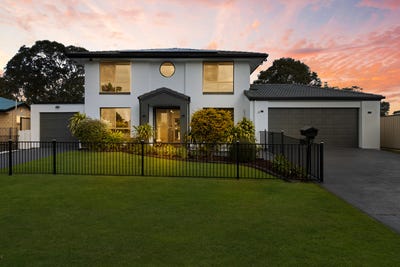 /international/au/42-foreshore-drive-urangan-qld-148536152/