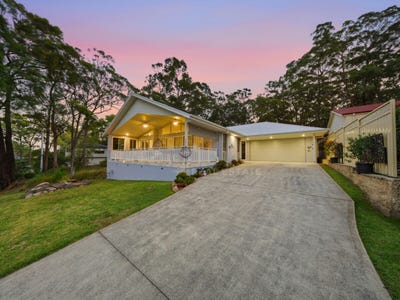 /international/au/131-cove-boulevard-north-arm-cove-nsw-150839256/