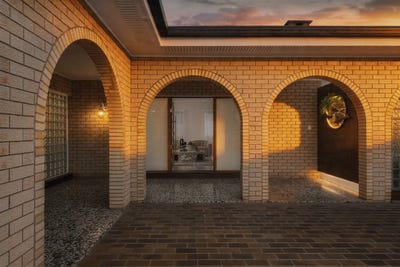 /international/au/41-davrod-street-robertson-qld-151026580/