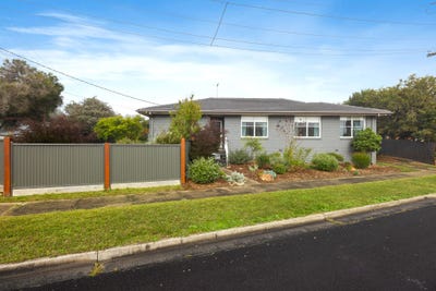 /international/au/24-william-street-hastings-vic-151615272/