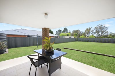 /international/au/6a-ella-street-hill-top-nsw-152537580/