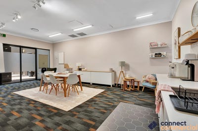 /international/au/7-2-acacia-court-robina-qld-505177124/