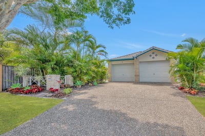 /international/au/6-kingarry-circuit-merrimac-qld-148418712/