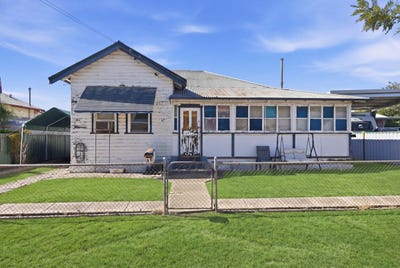 /international/au/69-elgin-street-gunnedah-nsw-151099876/