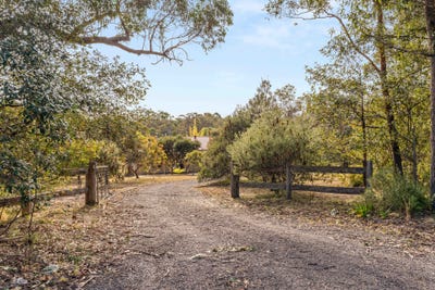 /international/au/37-evelyn-road-tomerong-nsw-700366768/