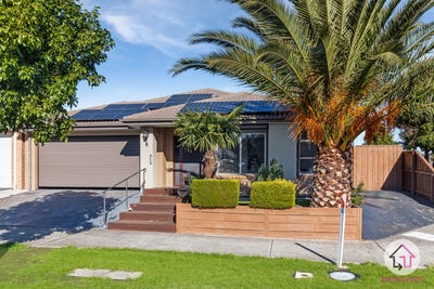 /international/au/6-massa-drive-mernda-vic-148475784/