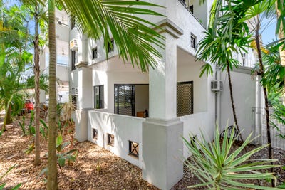 /international/au/13-37-39-digger-street-cairns-north-qld-152573472/