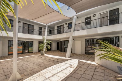 /international/au/12-15-123c-colin-street-west-perth-wa-505176768/