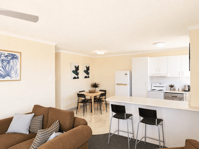 /international/au/27-32-kent-street-west-gladstone-qld-150873228/