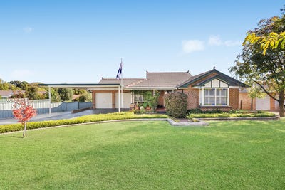 /international/au/5-turner-crescent-orange-nsw-150995680/
