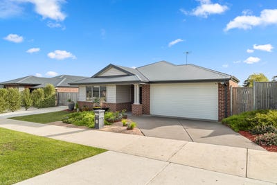 /international/au/26-seacrest-drive-cowes-vic-148279860/