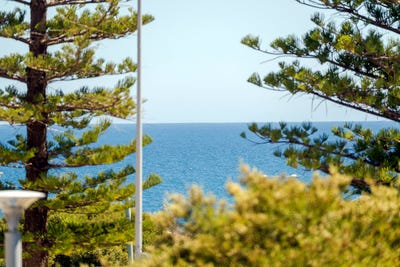 /international/au/204-17-freeman-loop-north-fremantle-wa-151405192/