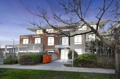 /international/au/11-13-16-18-poplar-street-box-hill-vic-148629296/
