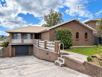 /international/au/6-panorama-place-deloraine-tas-152621264/