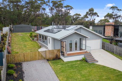 /international/au/4-warfe-drive-lake-tyers-beach-vic-143608760/