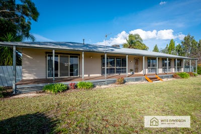 /international/au/12-trento-avenue-horsham-vic-151443672/