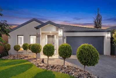 /international/au/16-brushwood-circuit-roxburgh-park-vic-151217544/