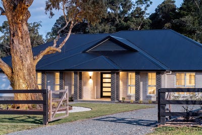 /international/au/9-heritage-drive-bundanoon-nsw-151642584/
