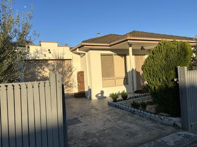 /international/au/3-346-camp-road-broadmeadows-vic-151643276/