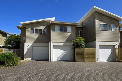 /international/au/5-4b-herries-street-east-toowoomba-qld-152478684/