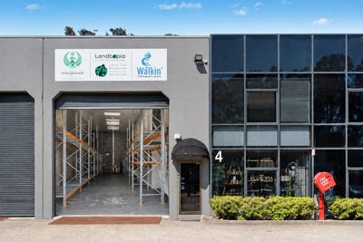 /international/au/4-3-vuko-place-warriewood-nsw-505163404/