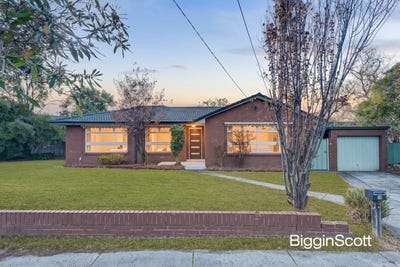 /international/au/18-brighton-street-glen-waverley-vic-151373664/