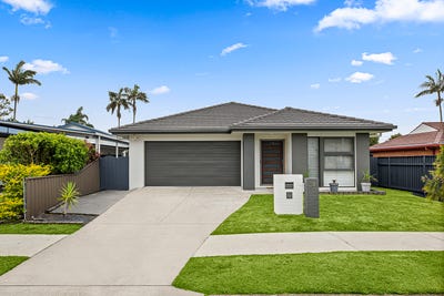 /international/au/14-eighth-avenue-sawtell-nsw-151504812/