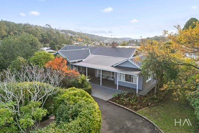 /international/au/28-veulalee-avenue-trevallyn-tas-151453088/