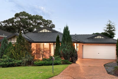 /international/au/15-malinda-way-croydon-south-vic-151672468/