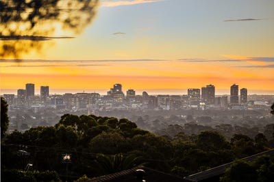 /international/au/9-borrow-drive-burnside-sa-151188992/