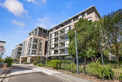 /international/au/305-6-geebung-lane-engadine-nsw-151072596/