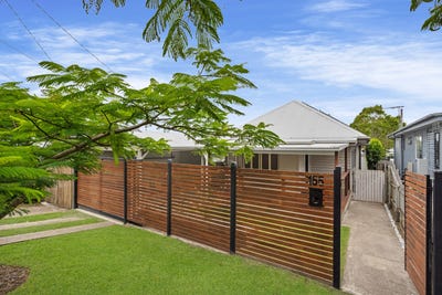 /international/au/155-scarborough-road-redcliffe-qld-152646236/
