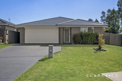 /international/au/138-radford-street-cliftleigh-nsw-150919932/