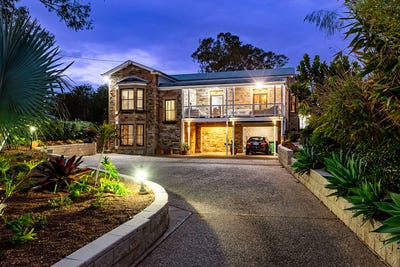 /international/au/34-young-street-petrie-qld-152562492/