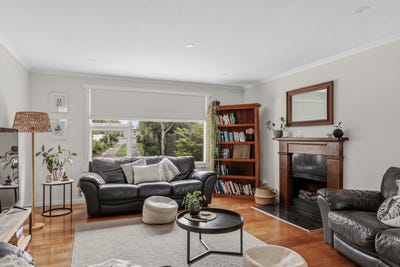 /international/au/215-penquite-road-norwood-tas-152456216/