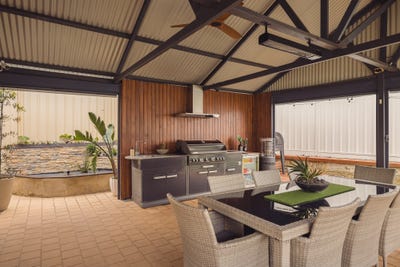 /international/au/11d-kimbara-place-nollamara-wa-152473060/