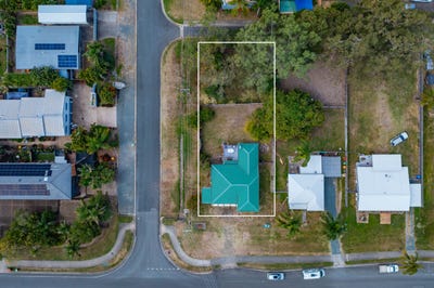 /international/au/5-beach-road-cannonvale-qld-152108524/
