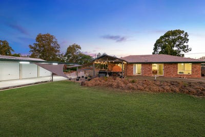/international/au/23-west-street-gracemere-qld-148644700/?lang=fr