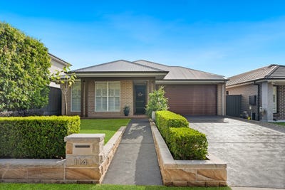 /international/au/114-tedbury-road-jordan-springs-nsw-151633980/