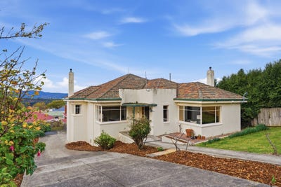 /international/au/3-elaine-crescent-west-hobart-tas-151438828/