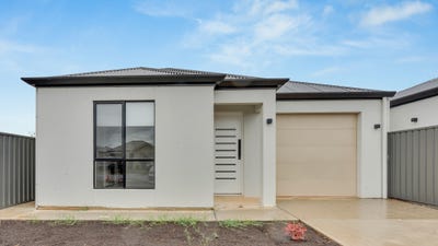 /international/au/104-chellaston-road-munno-para-west-sa-151345424/
