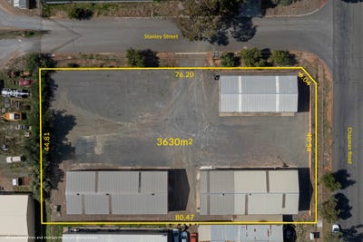 /international/au/13-15-chapman-road-hackham-sa-505123368/