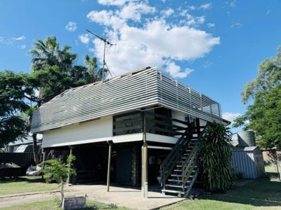 /international/au/67-beardmore-crescent-dysart-qld-150845520/