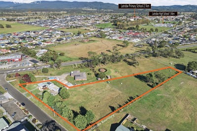 /international/au/9-henry-street-latrobe-tas-151034676/