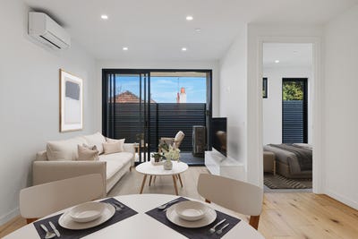 /international/au/102-21-rothschild-street-glen-huntly-vic-149373136/