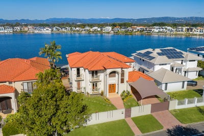/international/au/85-edinburgh-road-benowa-waters-qld-151951084/