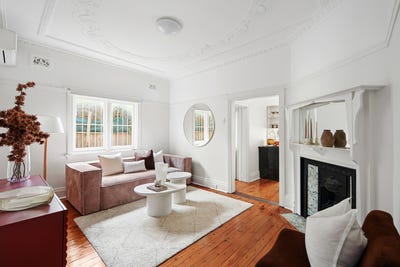 /international/au/9-wellesley-street-summer-hill-nsw-152485712/
