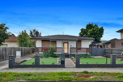 /international/au/1-1-evans-crescent-reservoir-vic-151022804/